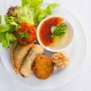 Mixed Entree (4 Pcs)